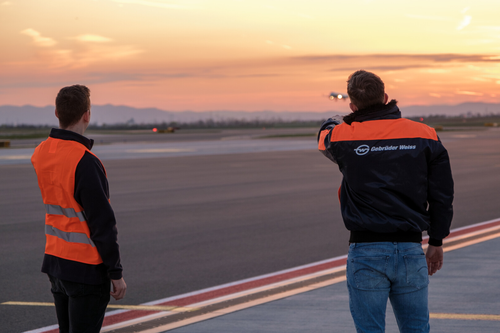 Corporate Video - Wien Flughafen Luftfracht Menschen_21758-1